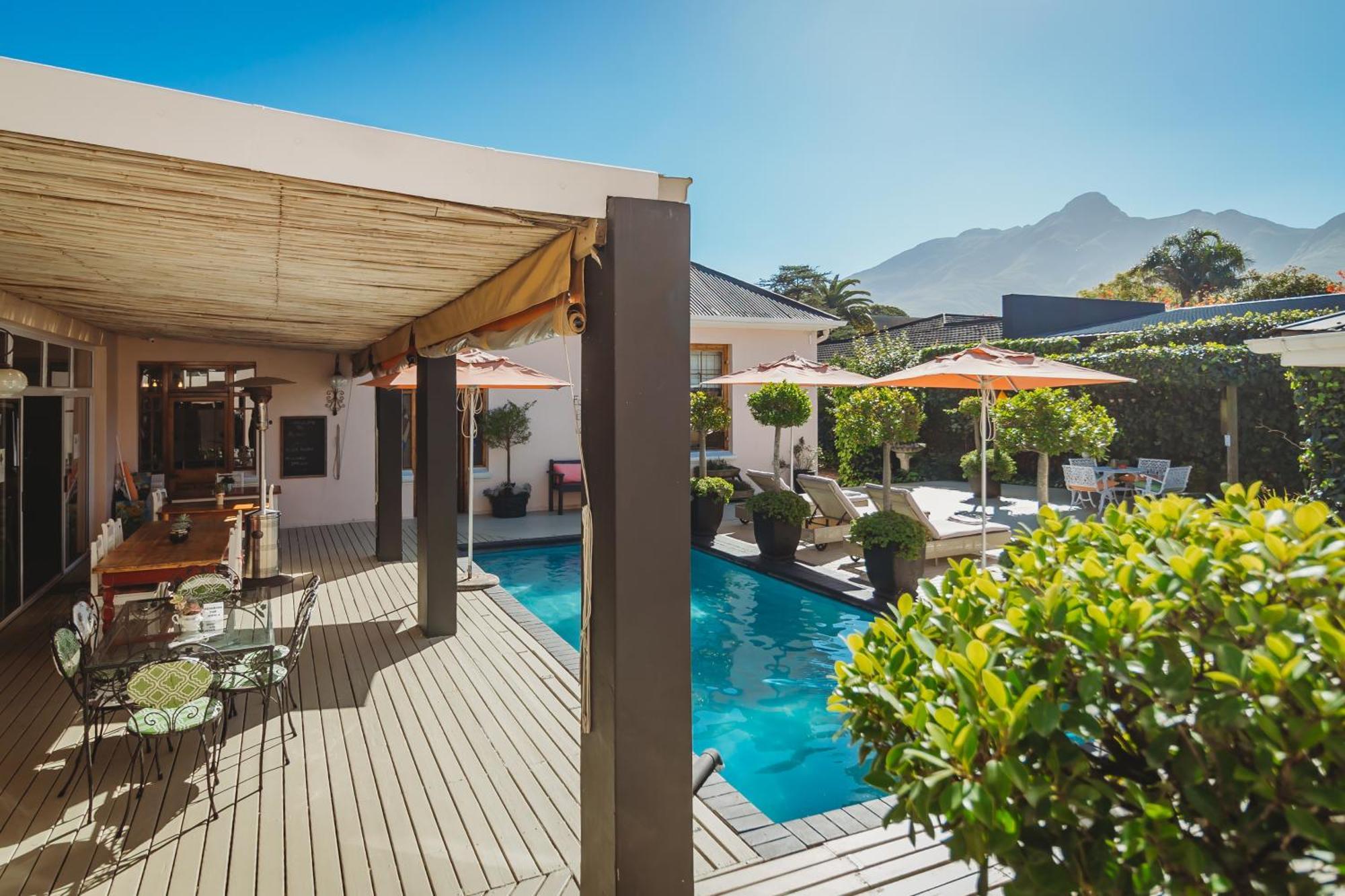 Guest house Acorn 4*