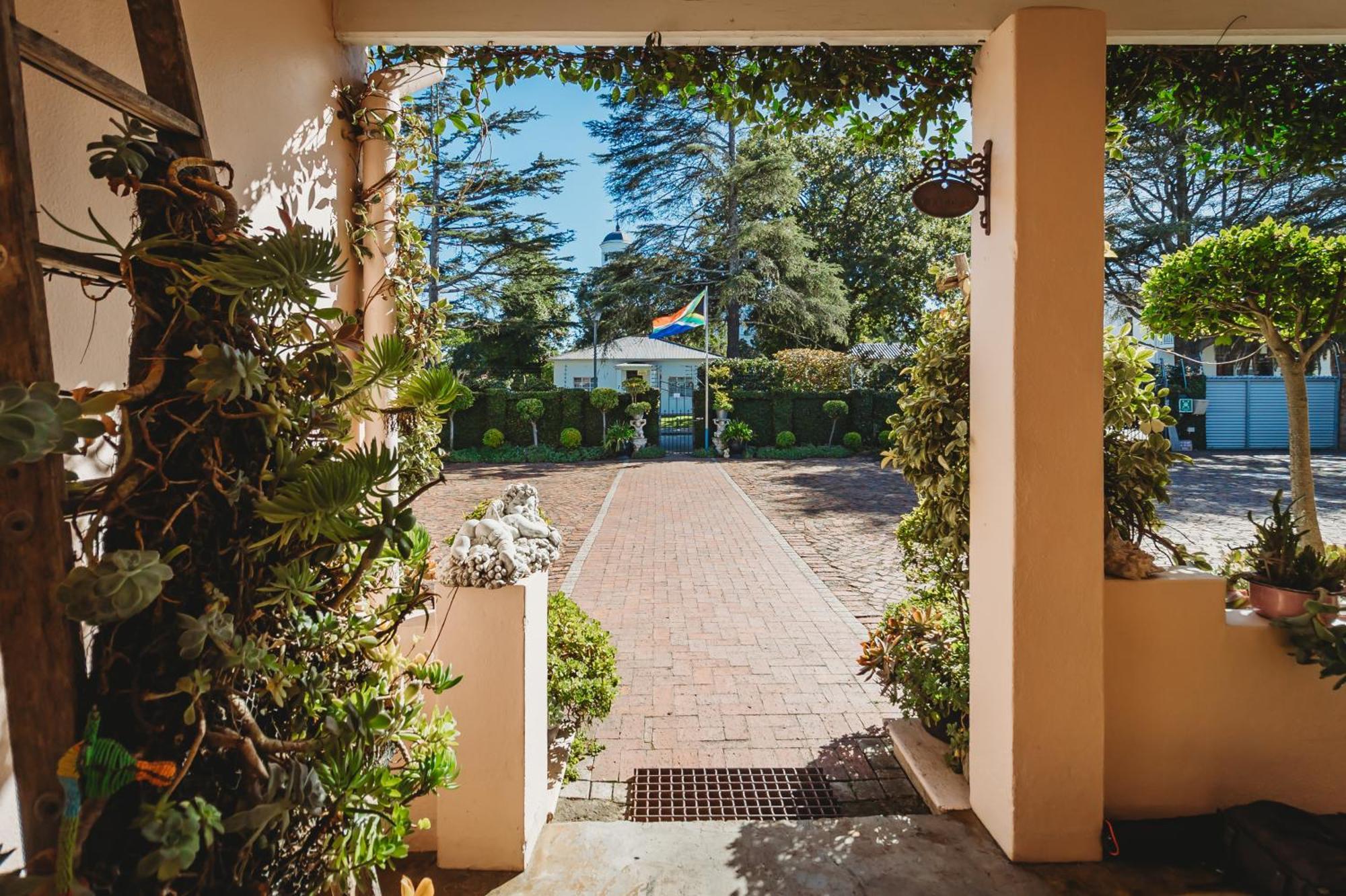 Acorn Guest house George